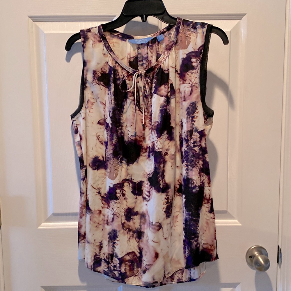 Large Simply Vera Sleeveless blouse